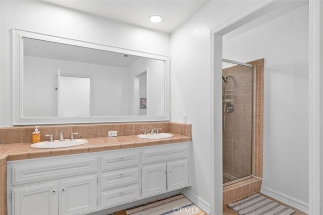 22241 Dardenne Street, Calabasas, CA 91302