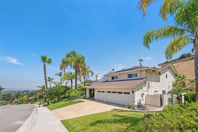 22241 Dardenne Street, Calabasas, CA 91302