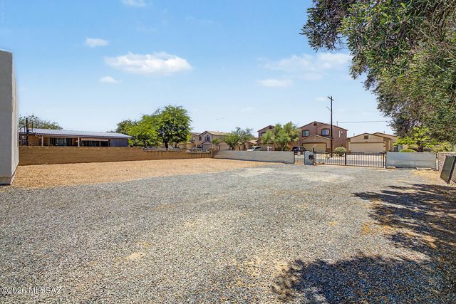 3619 E Felix Boulevard, Tucson, AZ 85706