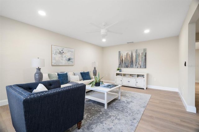 116 12TH AVENUE E, Bradenton, FL 34208