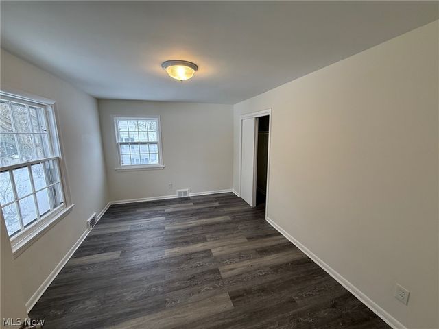 22350 S Woodland Road, Shaker Heights, OH 44122