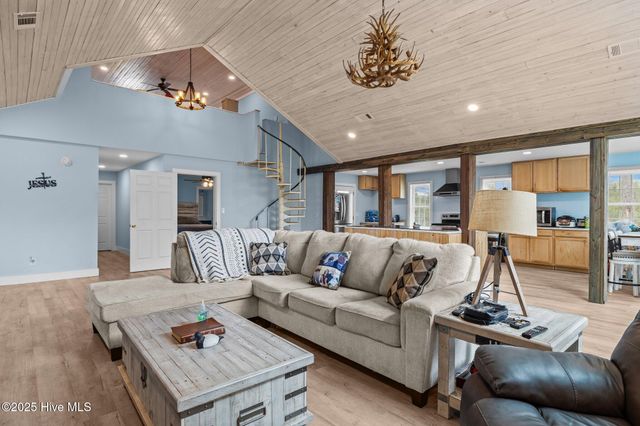4782 Merrimon Road, Beaufort, NC 28516