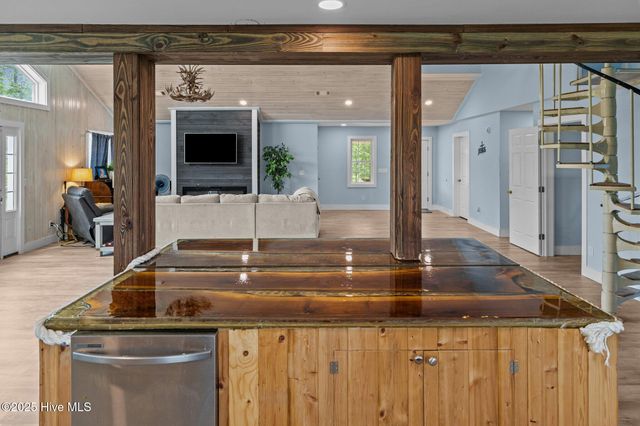 4782 Merrimon Road, Beaufort, NC 28516