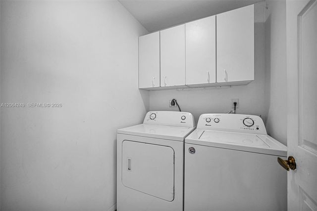 10877 SW 152nd Place, Miami, FL 33196