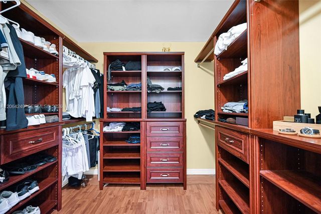 10877 SW 152nd Place, Miami, FL 33196