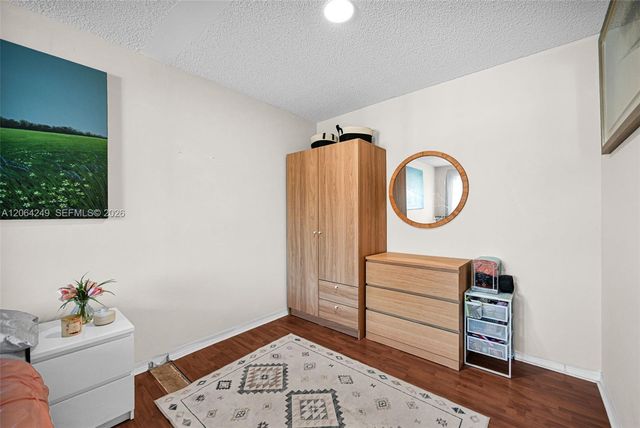 10877 SW 152nd Place, Miami, FL 33196