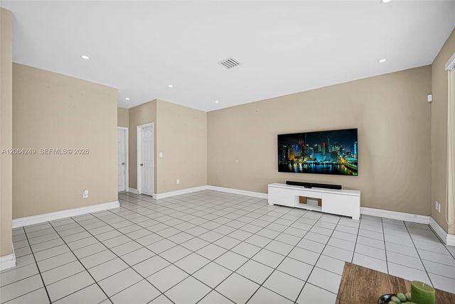 10877 SW 152nd Place, Miami, FL 33196