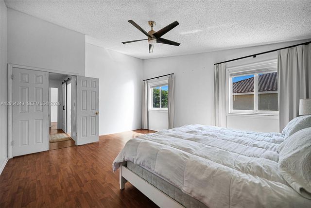 10877 SW 152nd Place, Miami, FL 33196