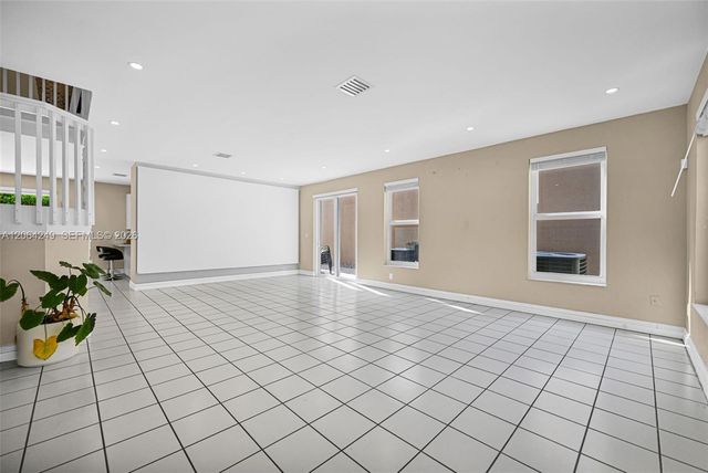 10877 SW 152nd Place, Miami, FL 33196