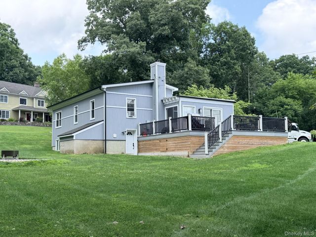 5 Lee Road, Somers, NY 10589