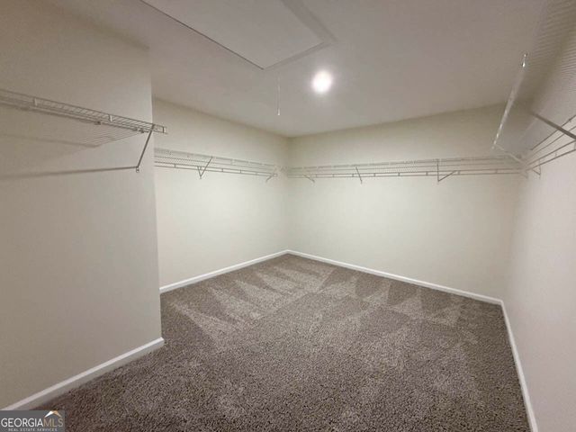 6681 Point Of Woods Drive, Stone Mountain, GA 30087