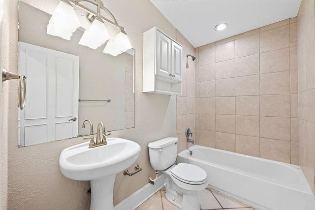1212 ELMWOOD STREET, Orlando, FL 32801