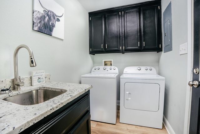 364 Melrose Drive, Woodway, TX 76712