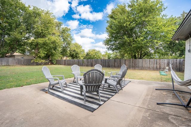 364 Melrose Drive, Woodway, TX 76712