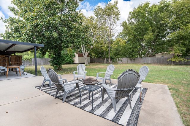 364 Melrose Drive, Woodway, TX 76712