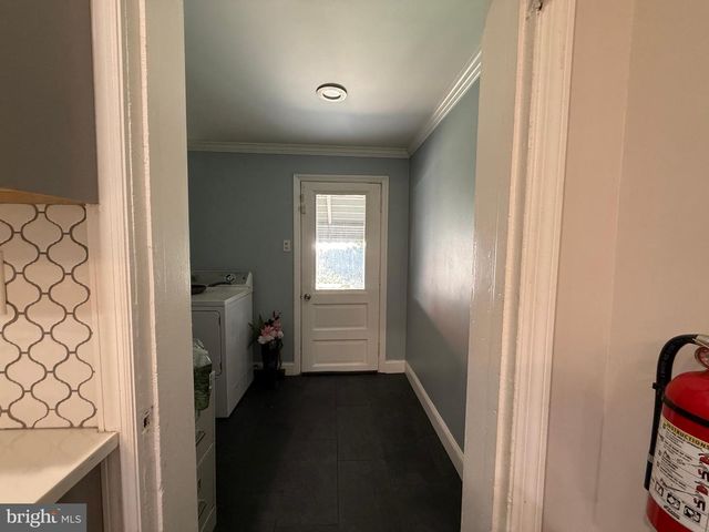 81 LIBERTY ST, Trenton, NJ 08611