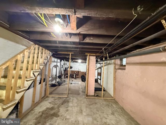 81 LIBERTY ST, Trenton, NJ 08611