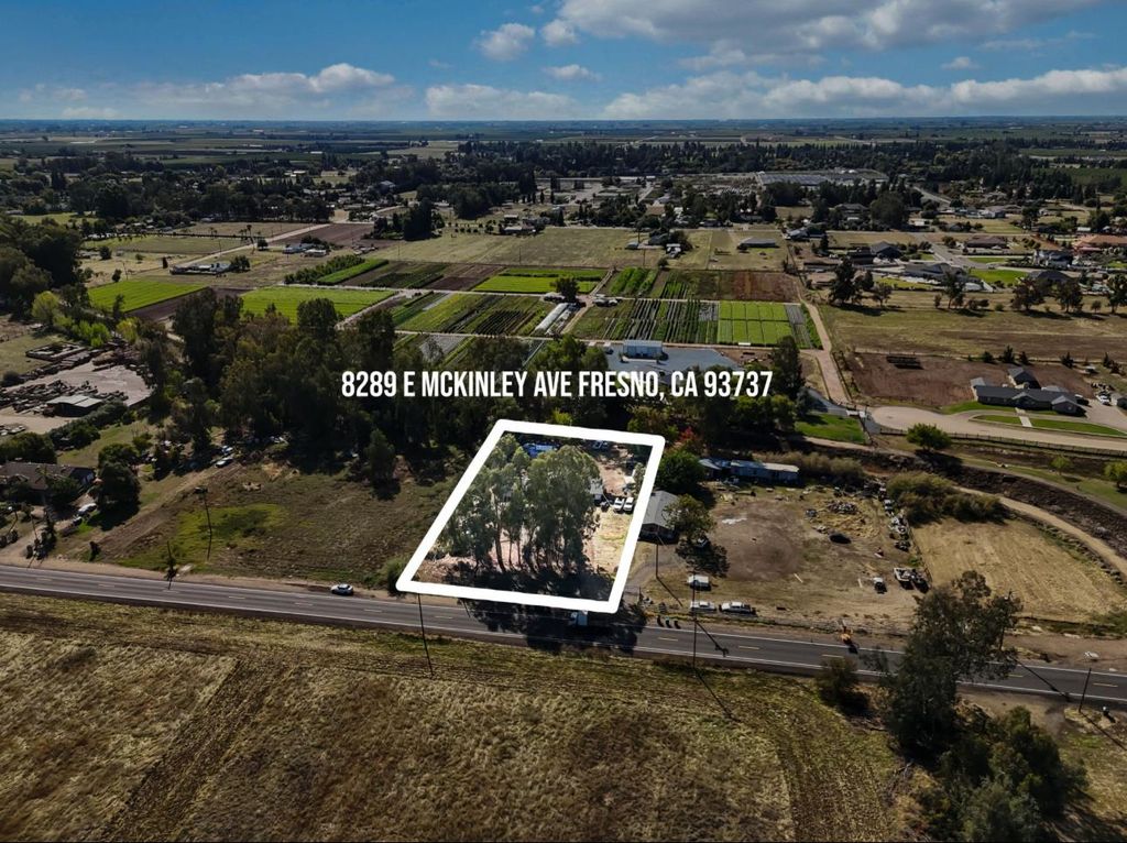Image 22 of property listing at 8289 E Mckinley Avenue, Fresno, CA 93737
