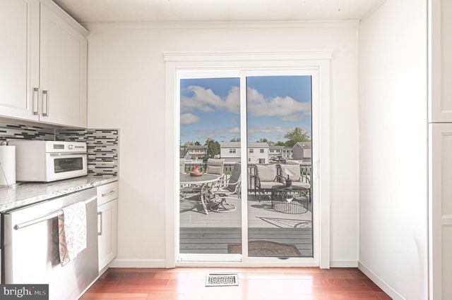 408 JENNIFER LN, Williamstown, NJ 08094