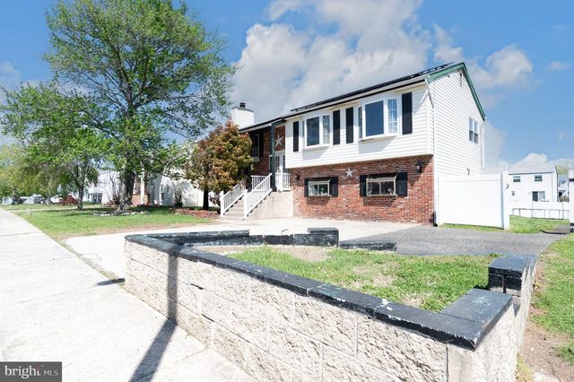 408 JENNIFER LN, Williamstown, NJ 08094