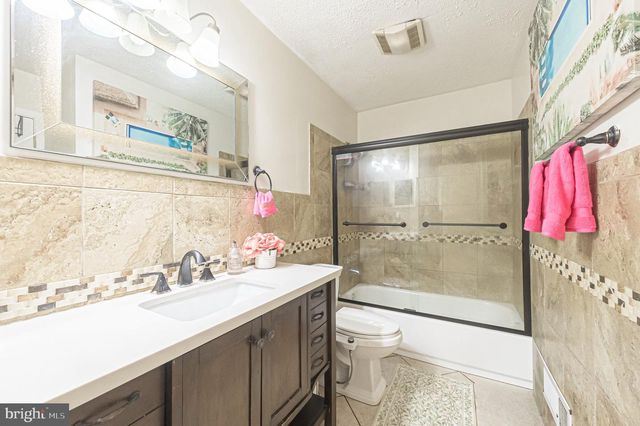 408 JENNIFER LN, Williamstown, NJ 08094