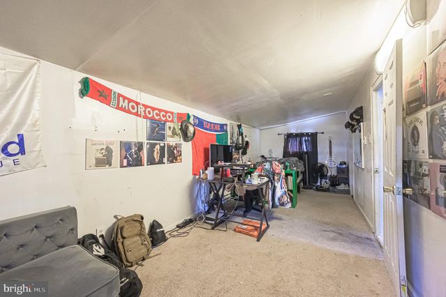 408 JENNIFER LN, Williamstown, NJ 08094