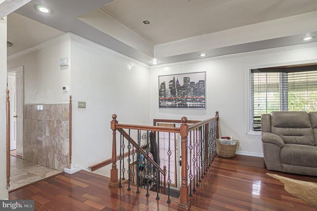 408 JENNIFER LN, Williamstown, NJ 08094