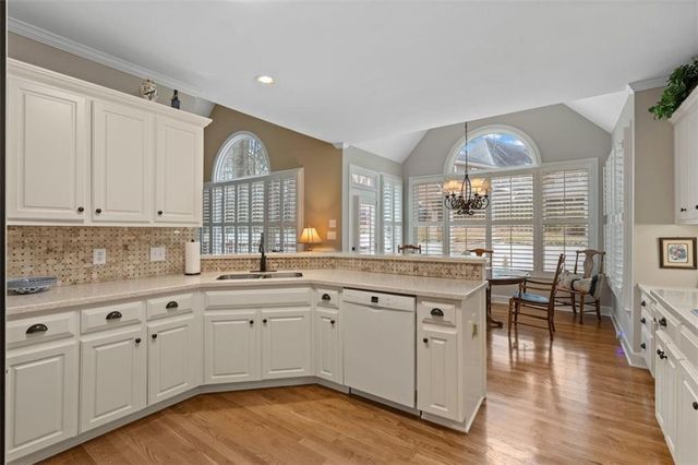 5619 Forkwood Drive NW, Acworth, GA 30101