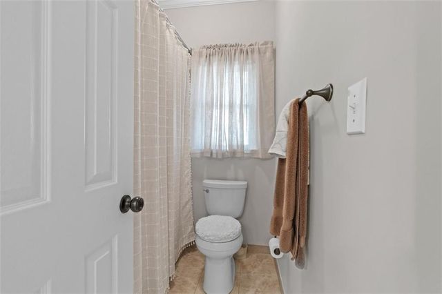 5619 Forkwood Drive NW, Acworth, GA 30101