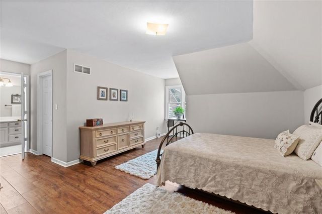 5619 Forkwood Drive NW, Acworth, GA 30101