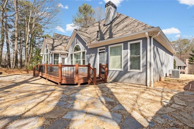 5619 Forkwood Drive NW, Acworth, GA 30101