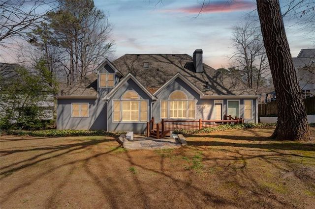 5619 Forkwood Drive NW, Acworth, GA 30101