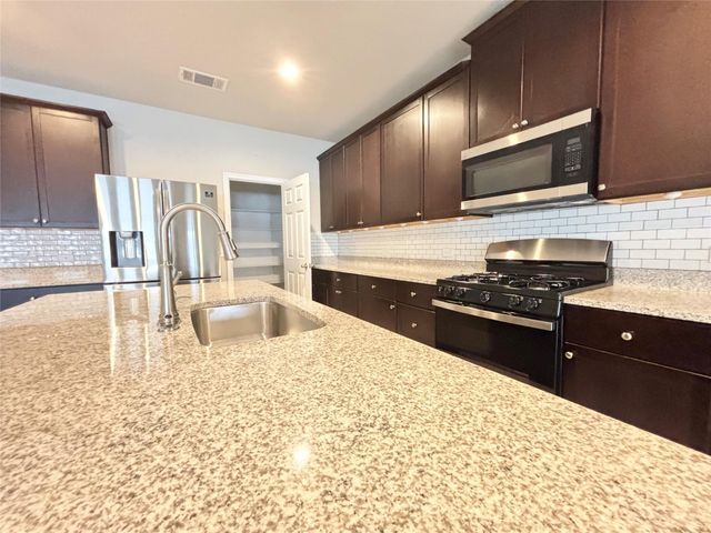 10921 Zoeller DR, Austin, TX 78747