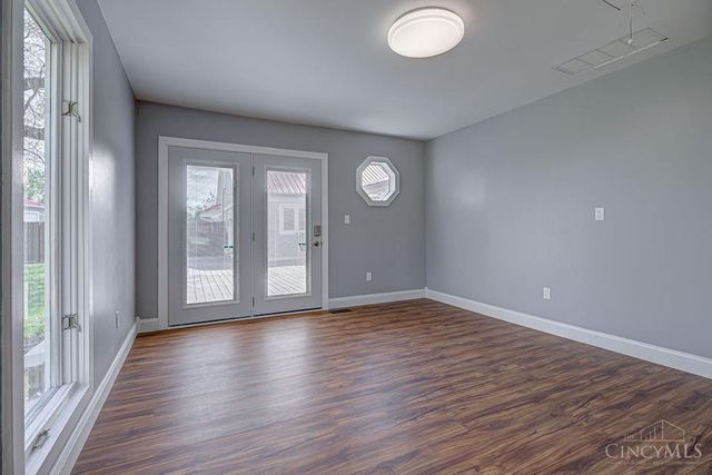 7926 Normandy Lane, Centerville, OH 45459