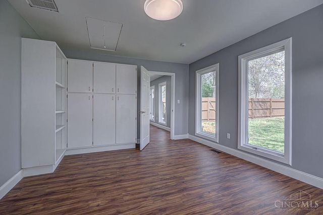 7926 Normandy Lane, Centerville, OH 45459