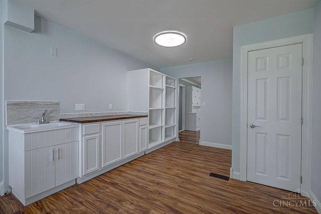 7926 Normandy Lane, Centerville, OH 45459