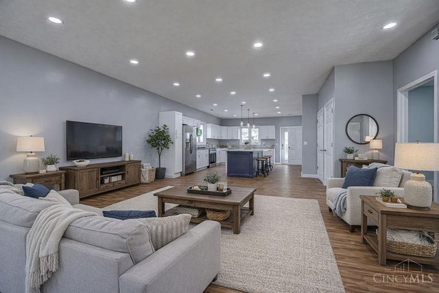 7926 Normandy Lane, Centerville, OH 45459