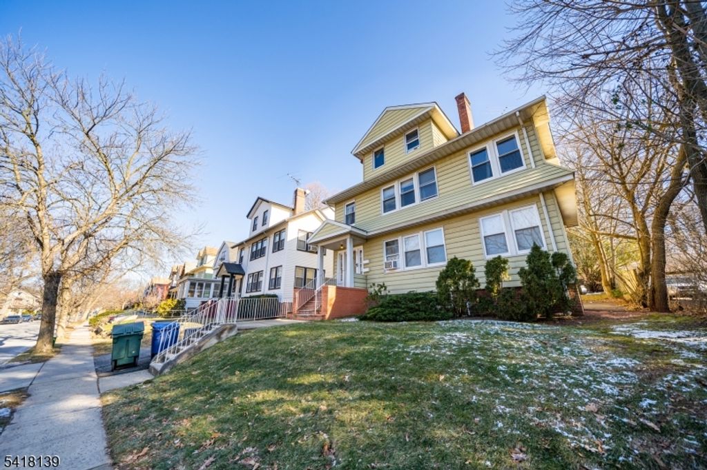 330 Academy St, South Orange Village Twp., NJ 07079 — photo 2