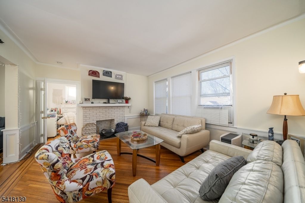 330 Academy St, South Orange Village Twp., NJ 07079 — photo 3