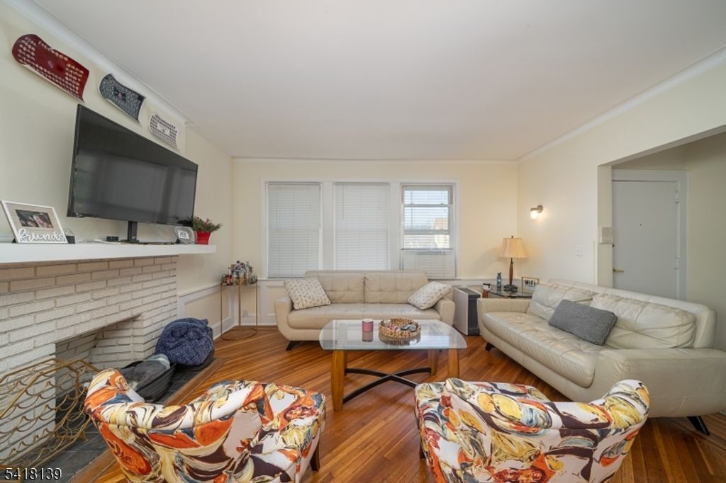 330 Academy St, South Orange Village Twp., NJ 07079 — photo 4