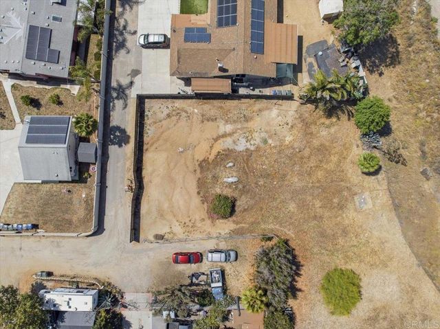 564 Rolling Hills Road, Vista, CA 92083