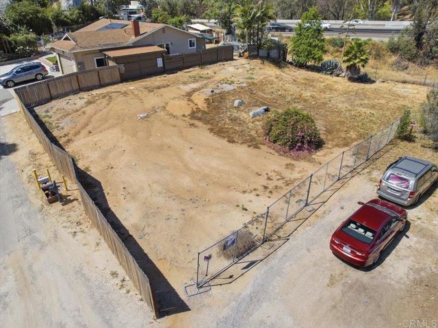 564 Rolling Hills Road, Vista, CA 92083