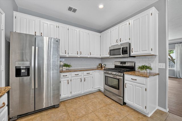 5117 Timber Park Drive, Flower Mound, TX 75028