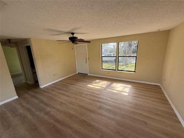 6608 36TH AVENUE DRIVE W, Bradenton, FL 34209