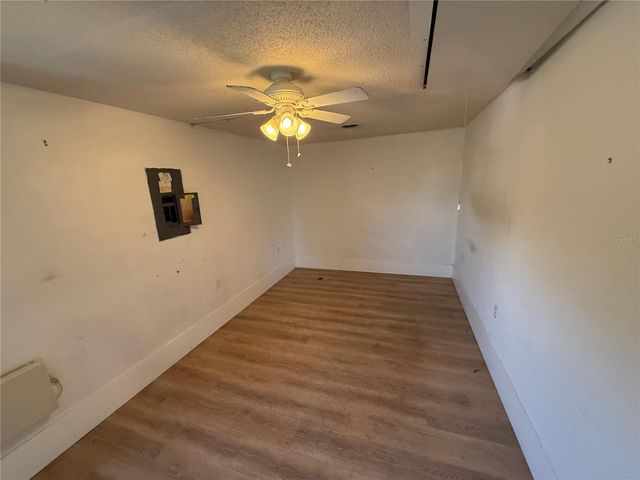 6608 36TH AVENUE DRIVE W, Bradenton, FL 34209