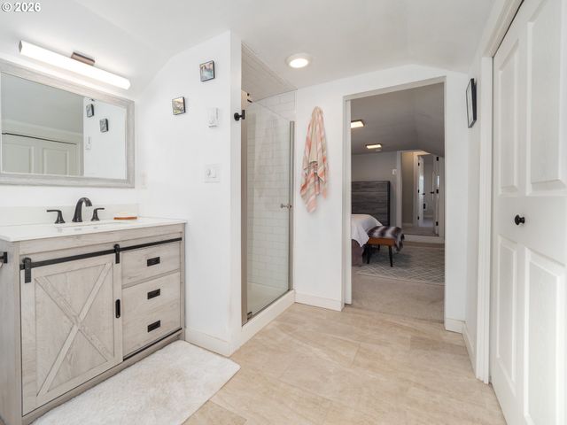 1220 10TH St, Oregon City, OR 97045