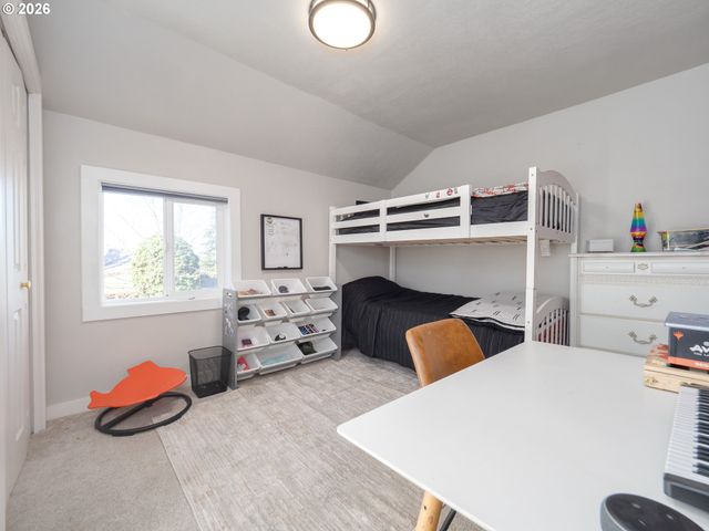 1220 10TH St, Oregon City, OR 97045