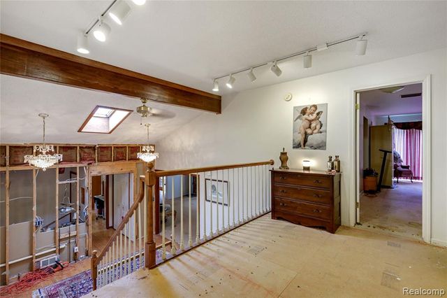 1321 Highland Meadows, Flint, MI 48532