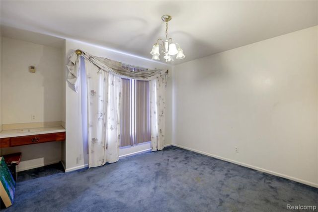 1321 Highland Meadows, Flint, MI 48532