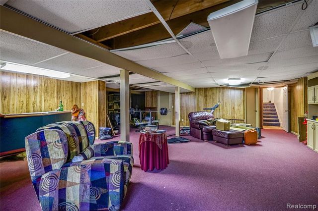 1321 Highland Meadows, Flint, MI 48532